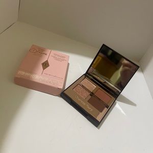 CHARLOTTE TILBURY Luxury Eyeshadow Palette | PILLOW TALK DREAMS | 6g / .21 Oz